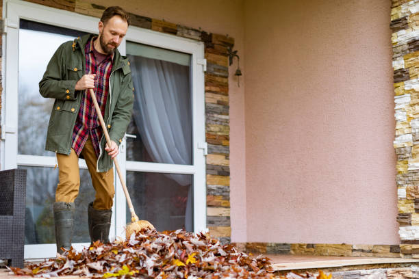 Best Garage Cleanout Services  in Mcloud, OK